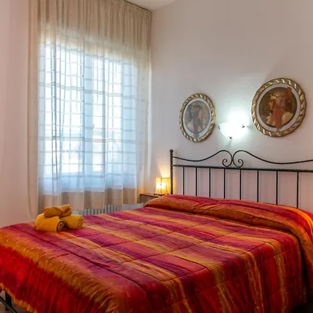 S'ortensia Oda ve Kahvaltı 3*