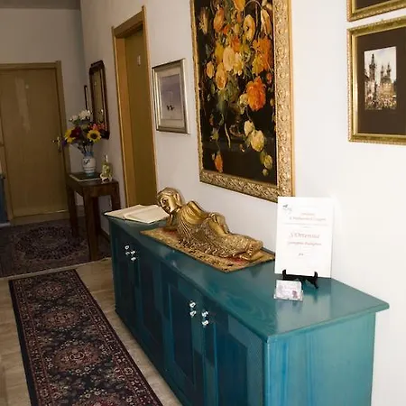 Alojamento de Acomodação e Pequeno-almoço S'ortensia 3*